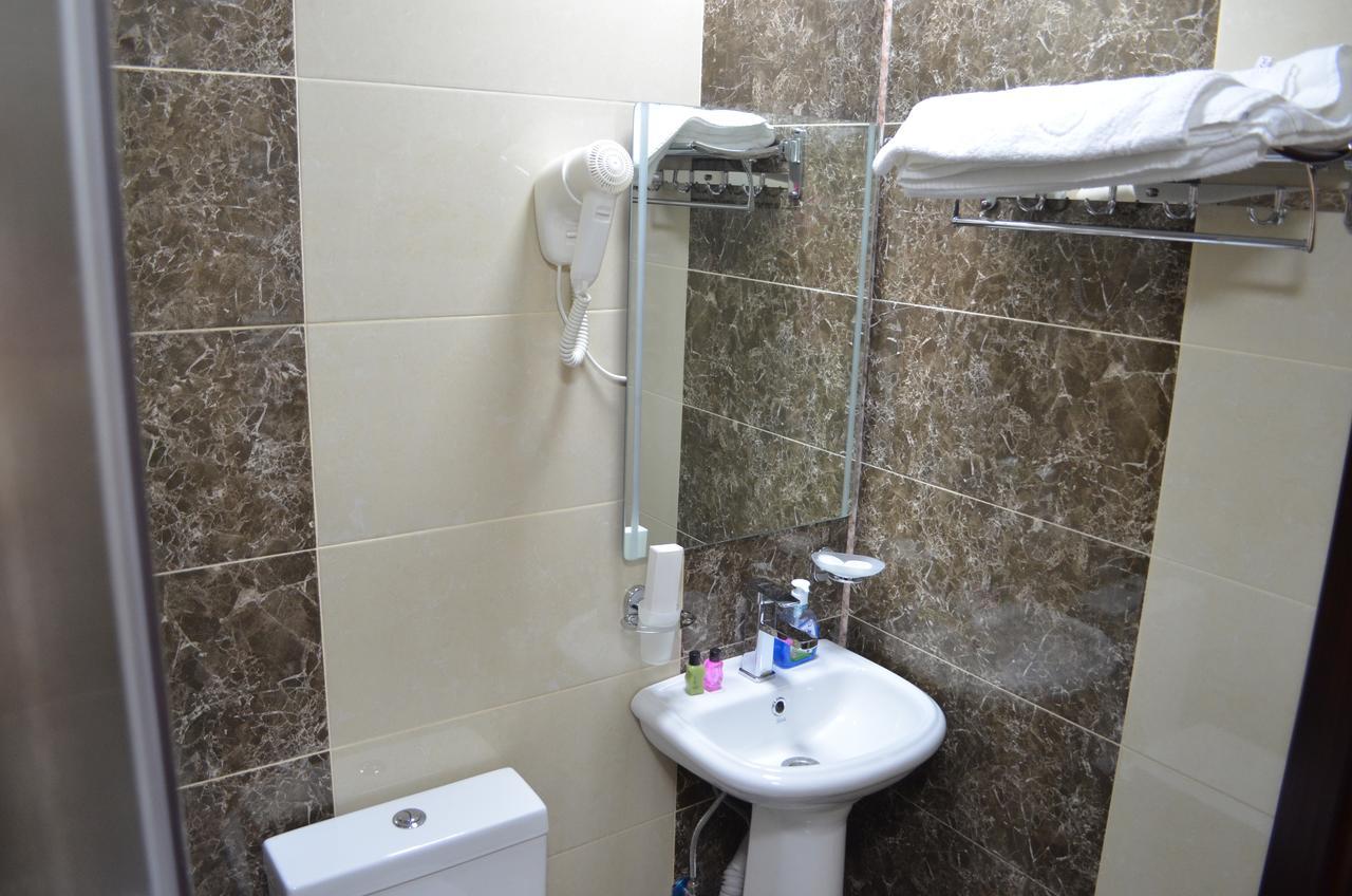 Anas Guest House Баку Екстериор снимка